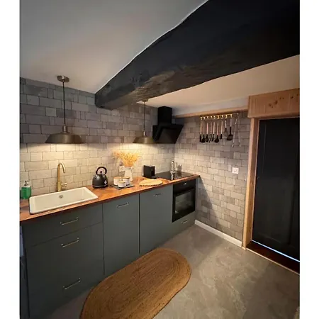 Poppy - Daillet Apartment Grône